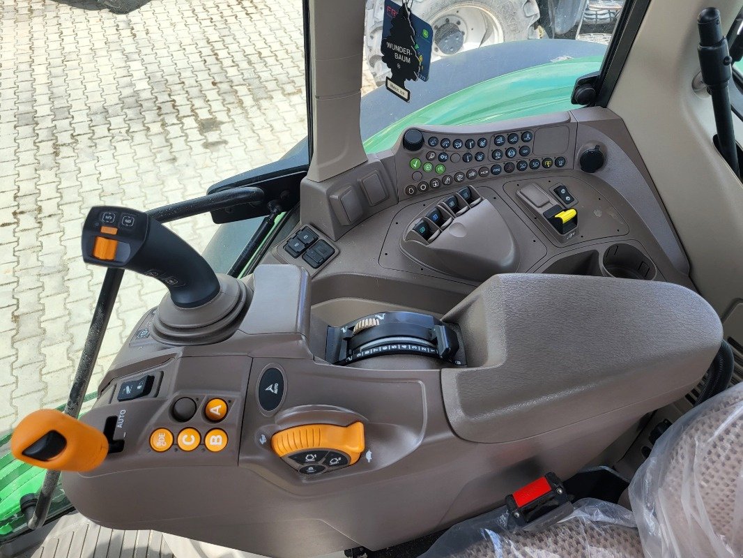 Traktor des Typs John Deere 6195M, Neumaschine in Mrągowo (Bild 9)