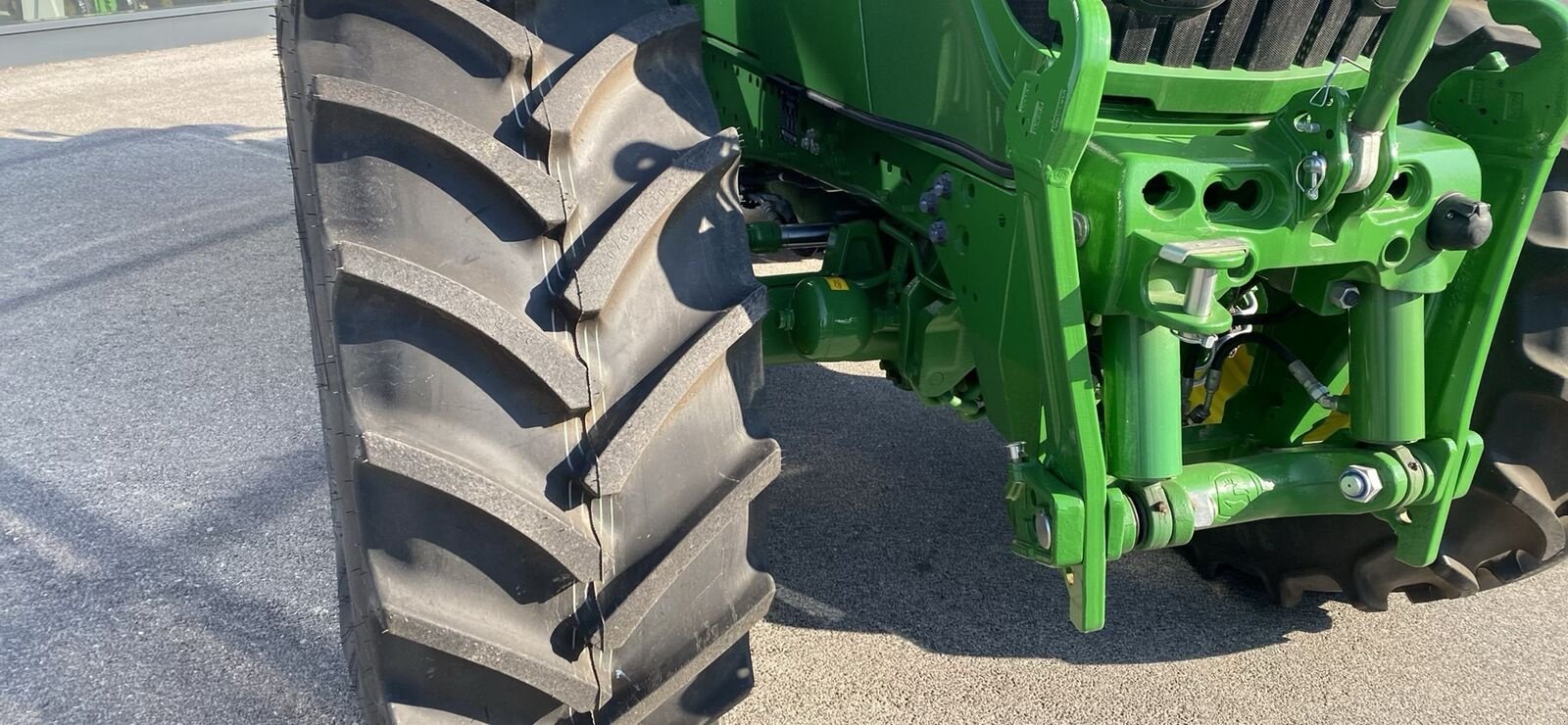 Traktor tipa John Deere 6195M, Neumaschine u Bruck/Leitha (Slika 15)