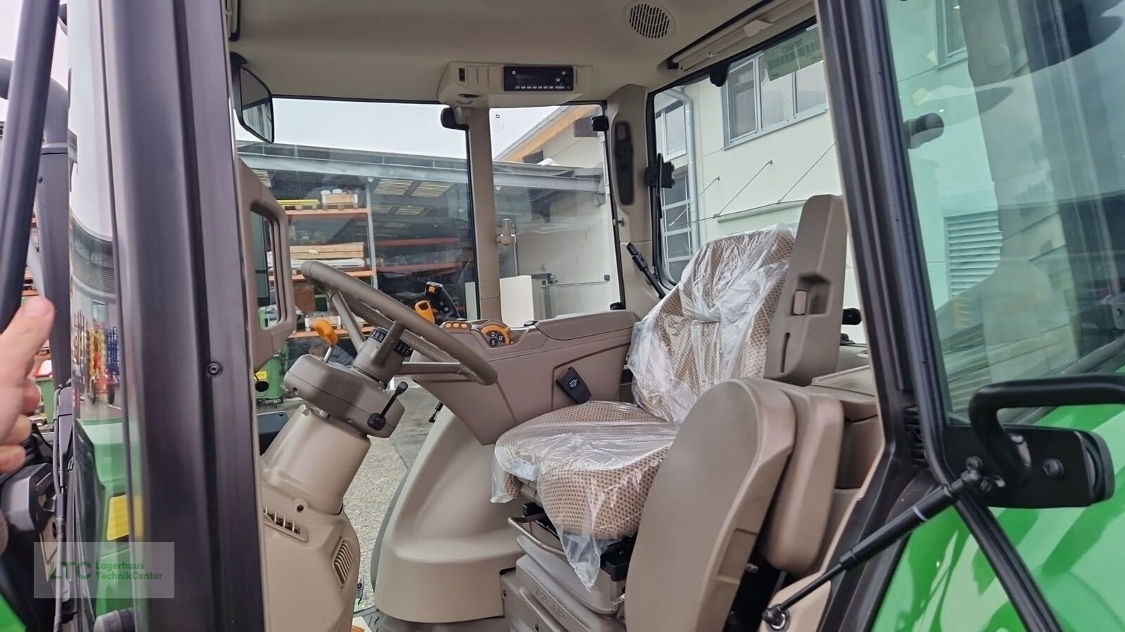 Traktor del tipo John Deere 6195M, Neumaschine In Korneuburg (Immagine 5)