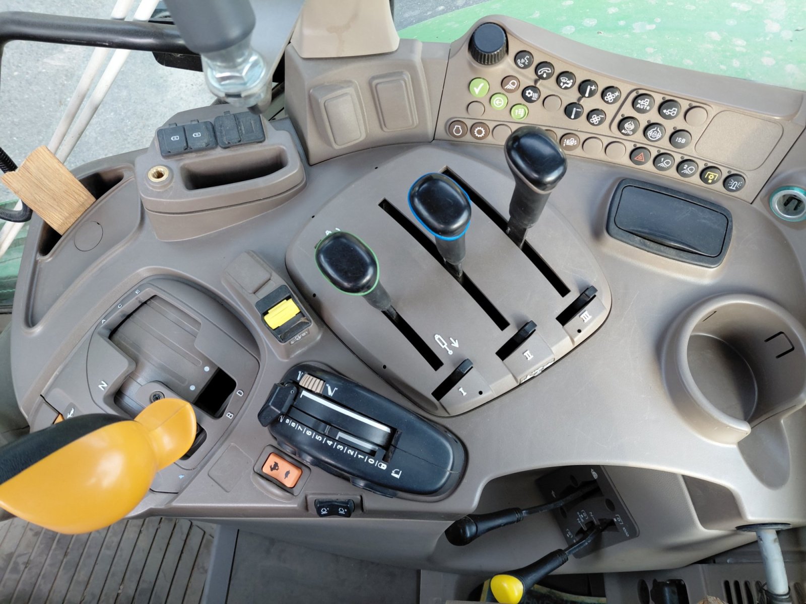 Traktor типа John Deere 6195M, Gebrauchtmaschine в Wolfenbüttel (Фотография 9)