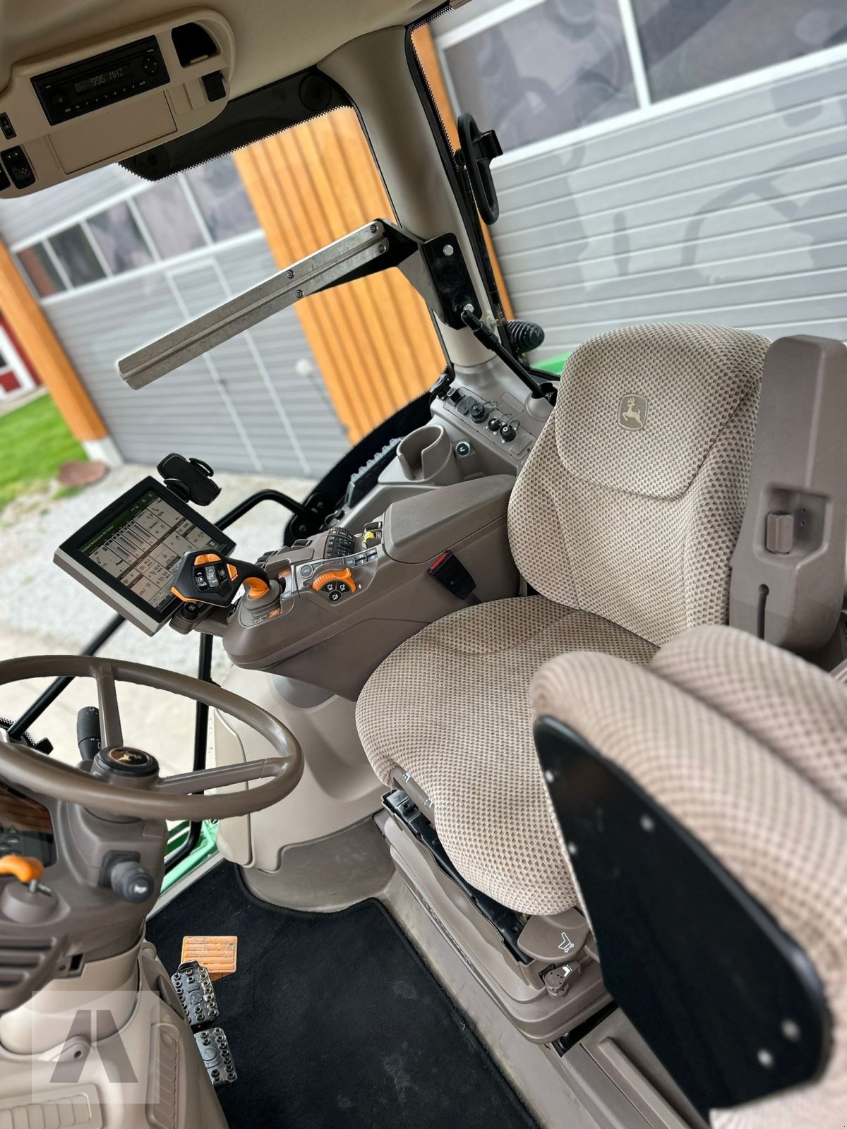 Traktor Türe ait John Deere 6195R 6195 R, Gebrauchtmaschine içinde Regensburg (resim 11)