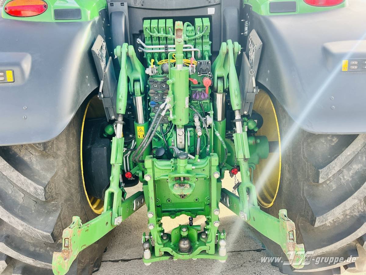 Traktor van het type John Deere 6195R CommandPro, Gebrauchtmaschine in Sülzetal OT Altenweddingen (Foto 8)