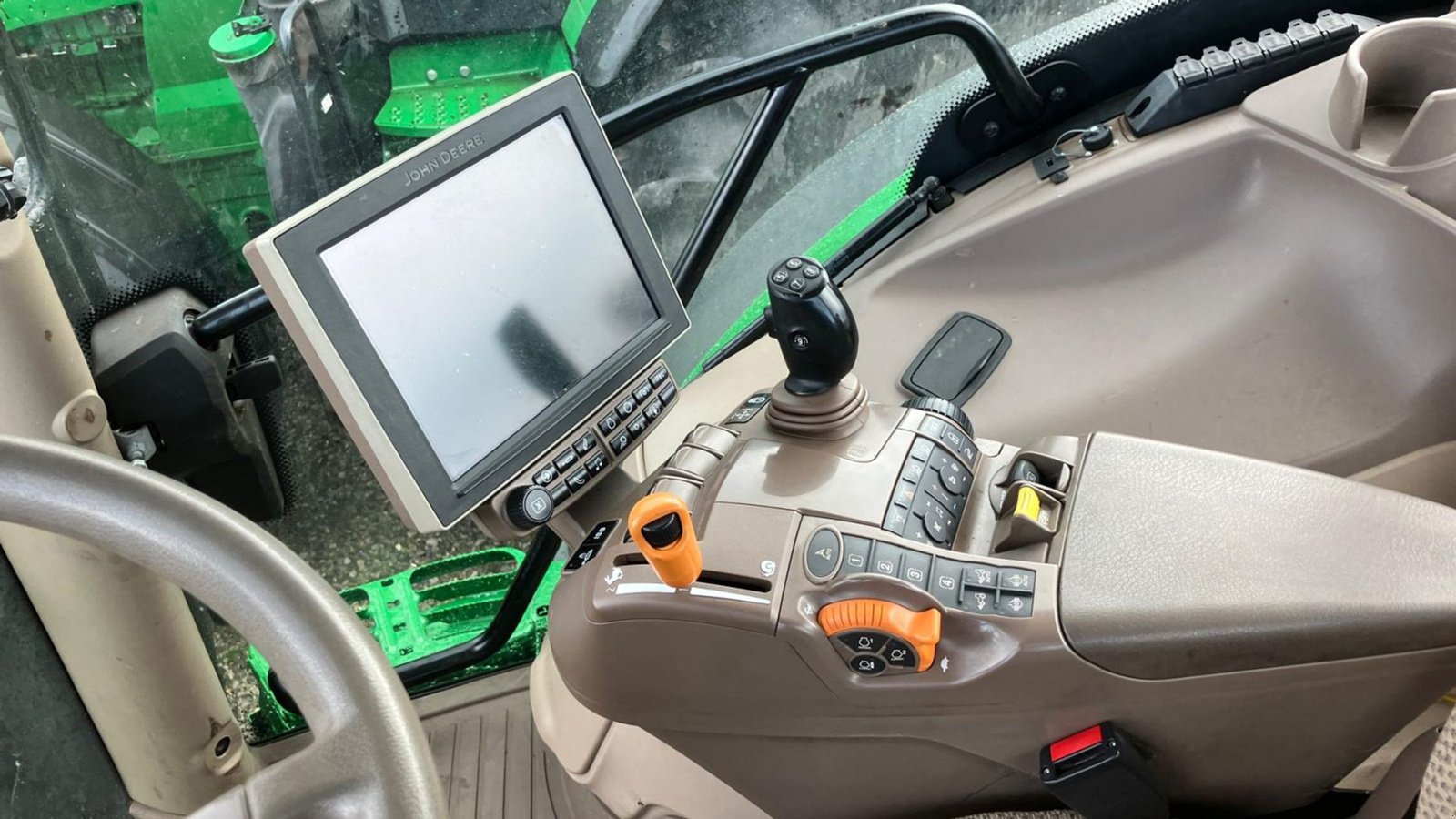 Traktor des Typs John Deere 6195R GPS klar. AutoPower. Affjedret foraksel., Gebrauchtmaschine in Kolding (Bild 5)