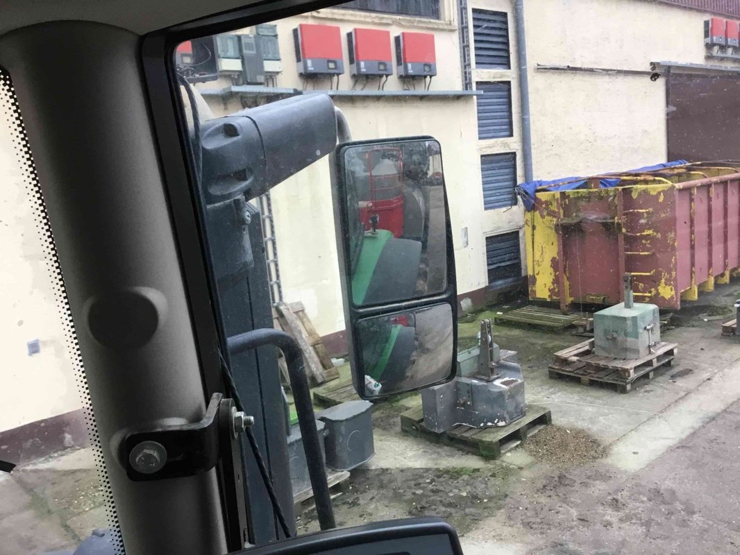 Traktor of the type John Deere 6195R MY17 AP 40, Gebrauchtmaschine in Neubrandenburg (Picture 19)