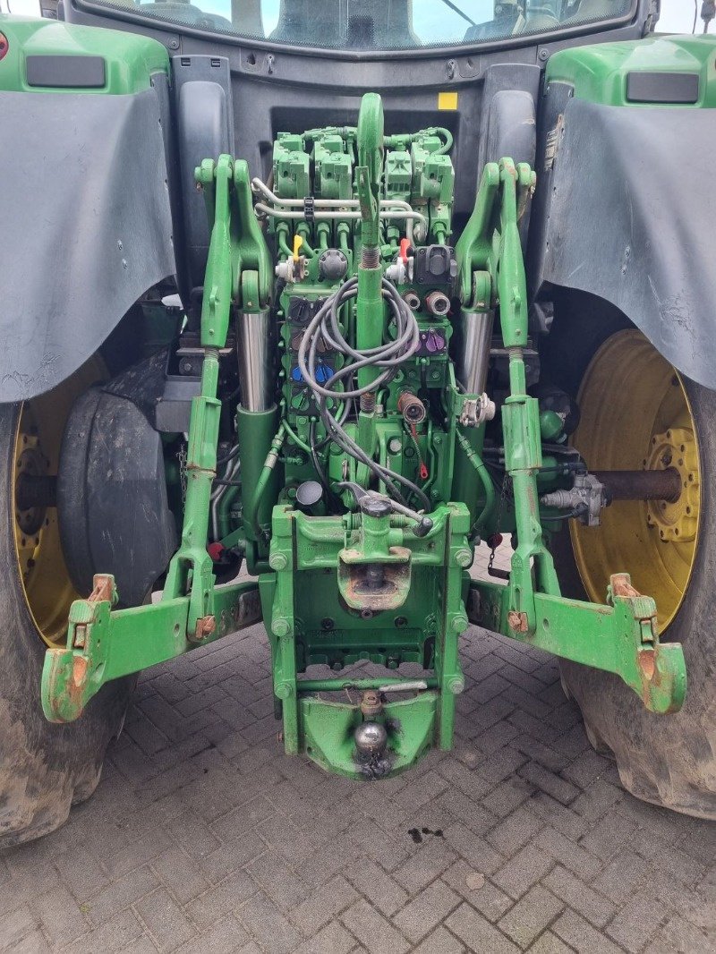 Traktor of the type John Deere 6195R MY17 AP 40, Gebrauchtmaschine in Neubrandenburg (Picture 28)