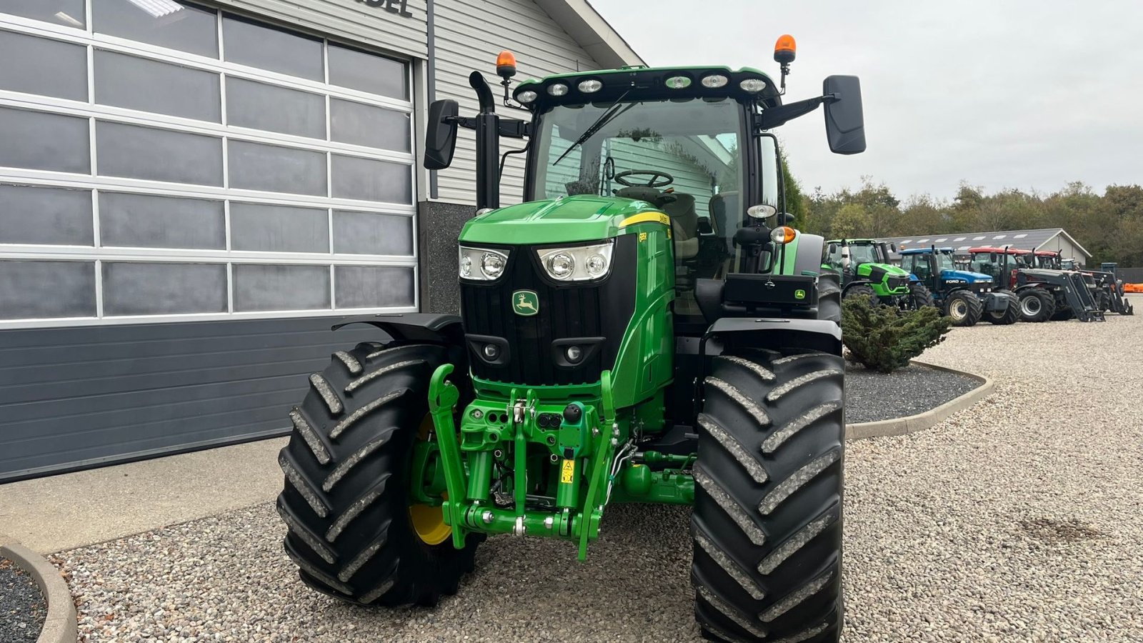 Traktor типа John Deere 6195R Premium Edition med frontlift, Gebrauchtmaschine в Lintrup (Фотография 12)
