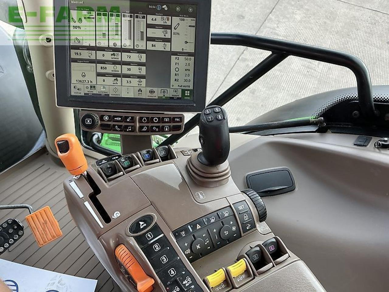 Traktor tip John Deere 6195r tractor (st24010), Gebrauchtmaschine in SHAFTESBURY (Poză 21)