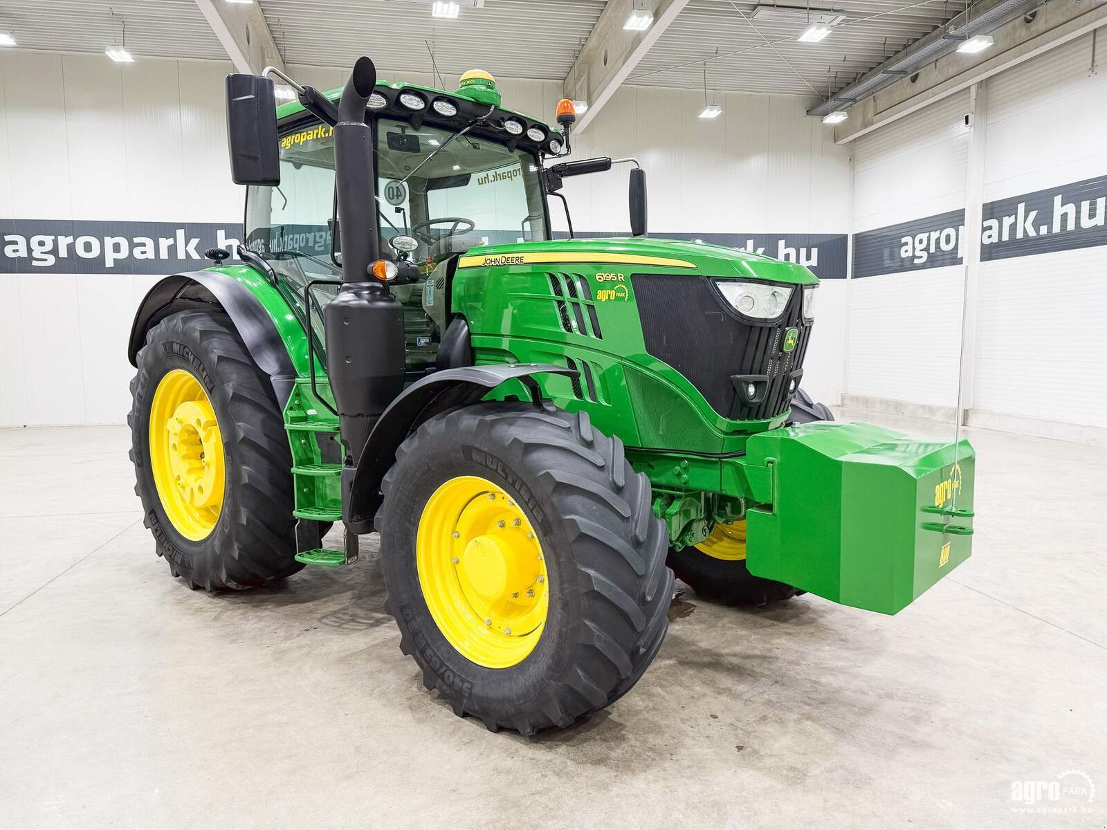 Traktor tipa John Deere 6195R, Gebrauchtmaschine u Csengele (Slika 2)