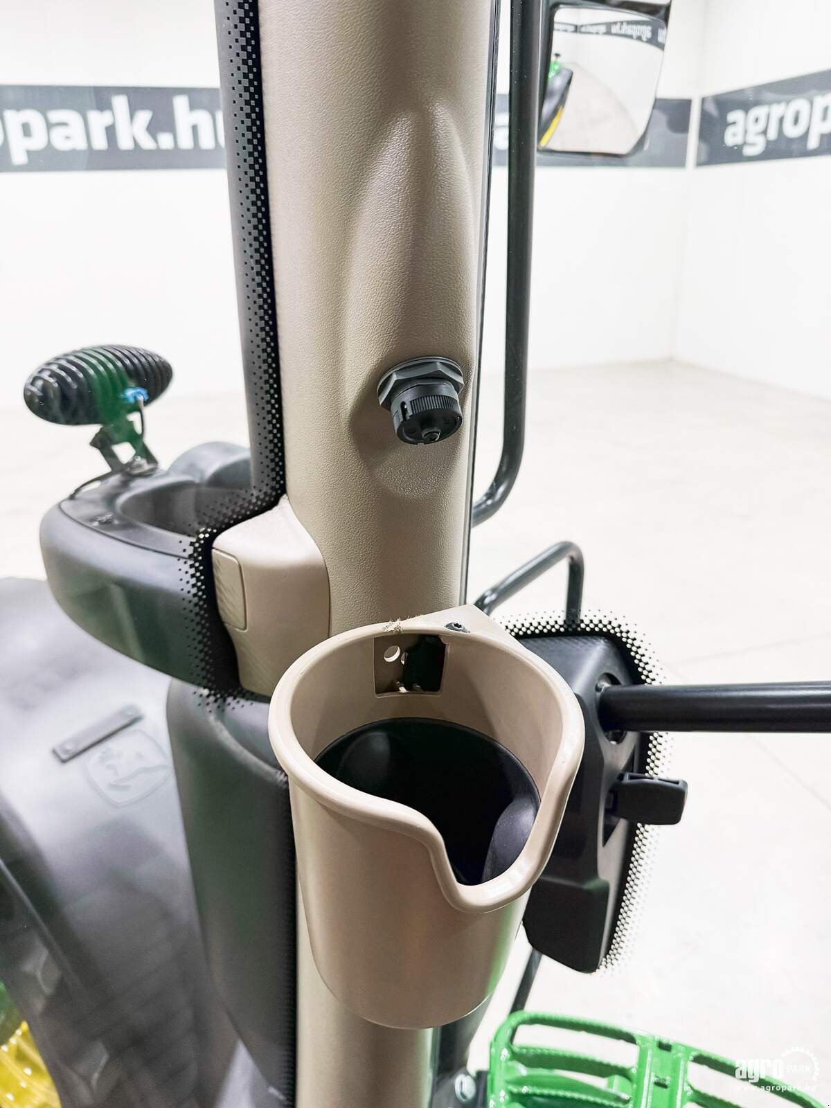 Traktor tipa John Deere 6195R, Gebrauchtmaschine u Csengele (Slika 21)