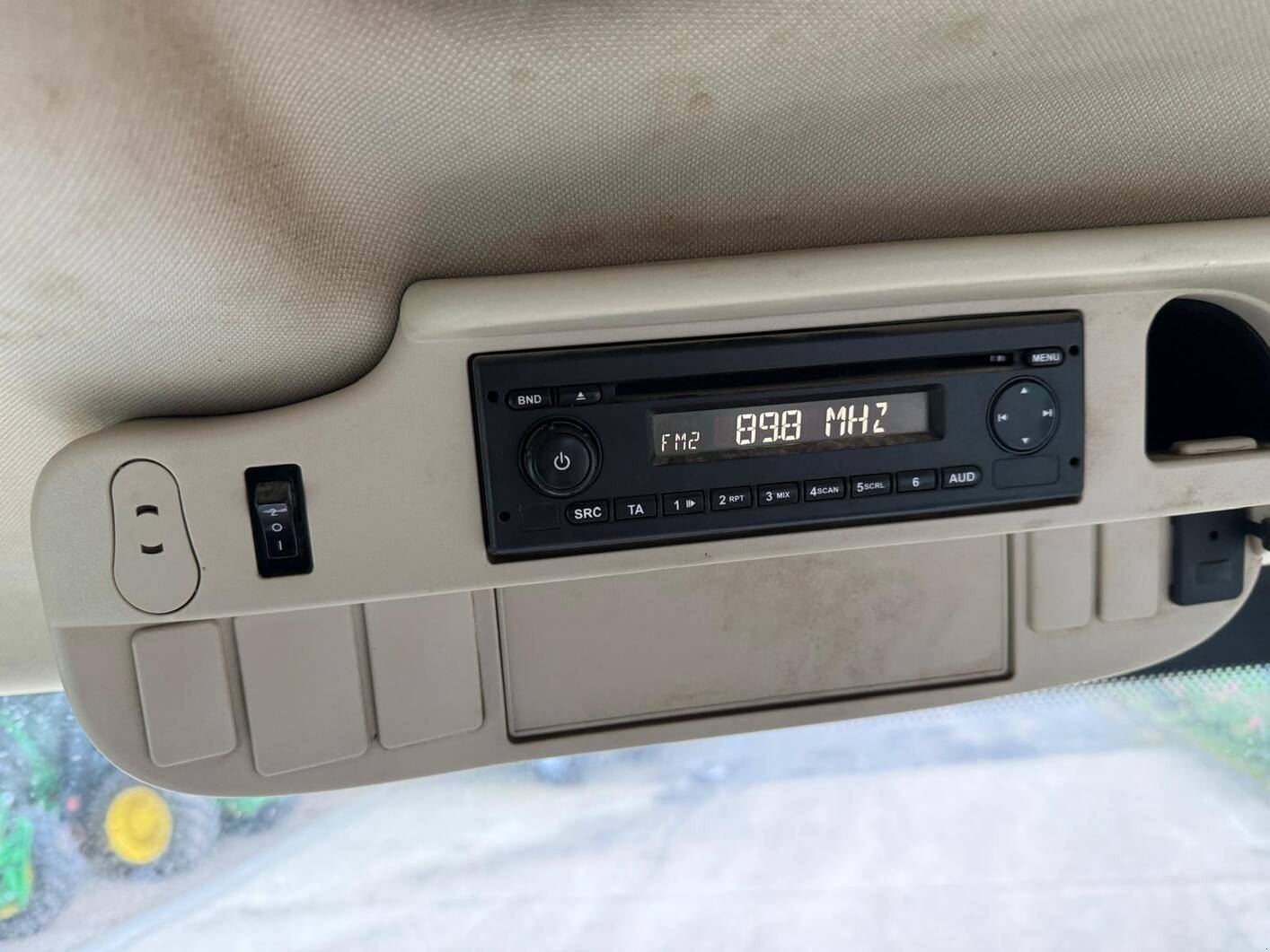 Traktor типа John Deere 6195R, Gebrauchtmaschine в BOSC LE HARD (Фотография 8)