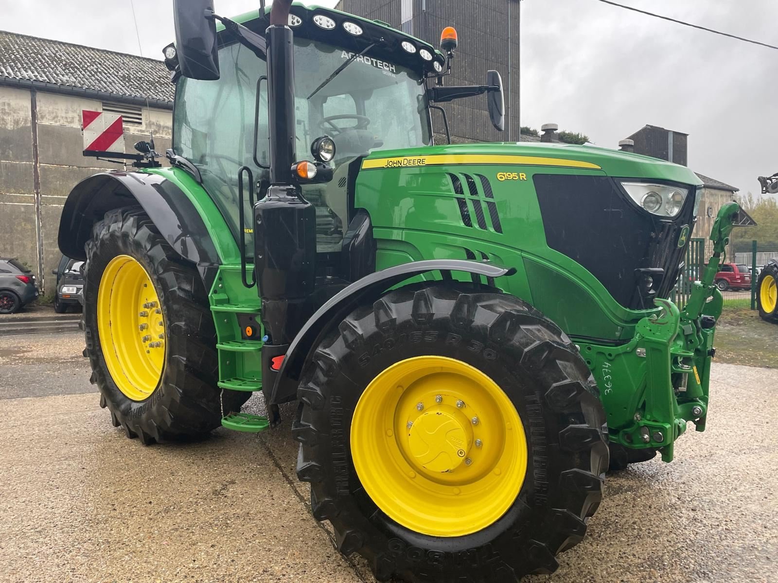 Traktor Türe ait John Deere 6195R, Gebrauchtmaschine içinde BOSC LE HARD (resim 3)