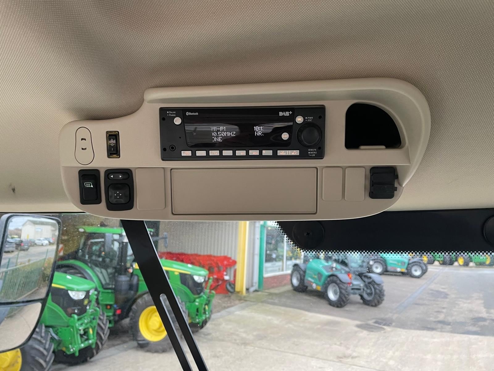 Traktor tipa John Deere 6195R, Gebrauchtmaschine u BOSC LE HARD (Slika 10)