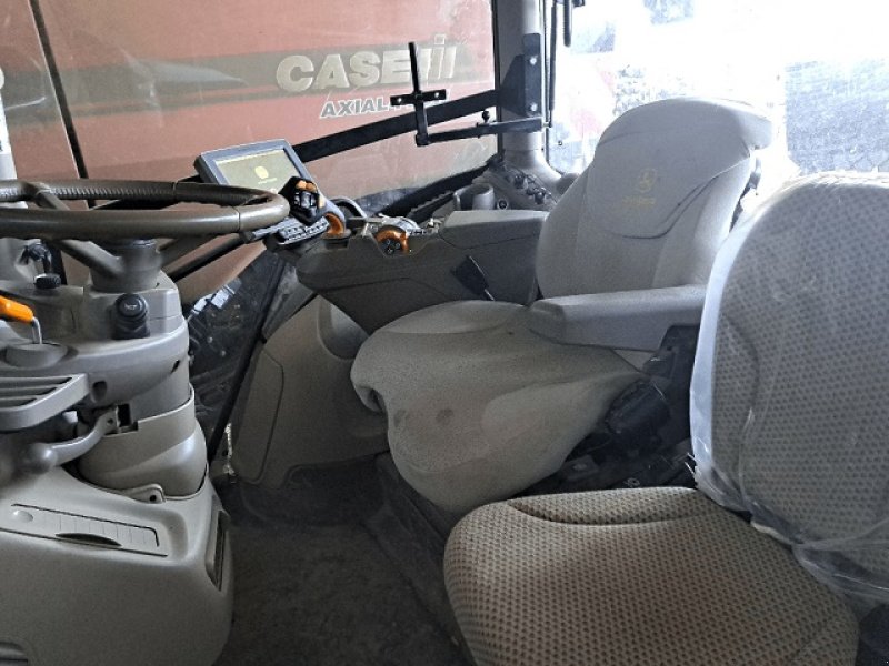 Traktor типа John Deere 6195R, Gebrauchtmaschine в PITHIVIERS Cedex (Фотография 5)