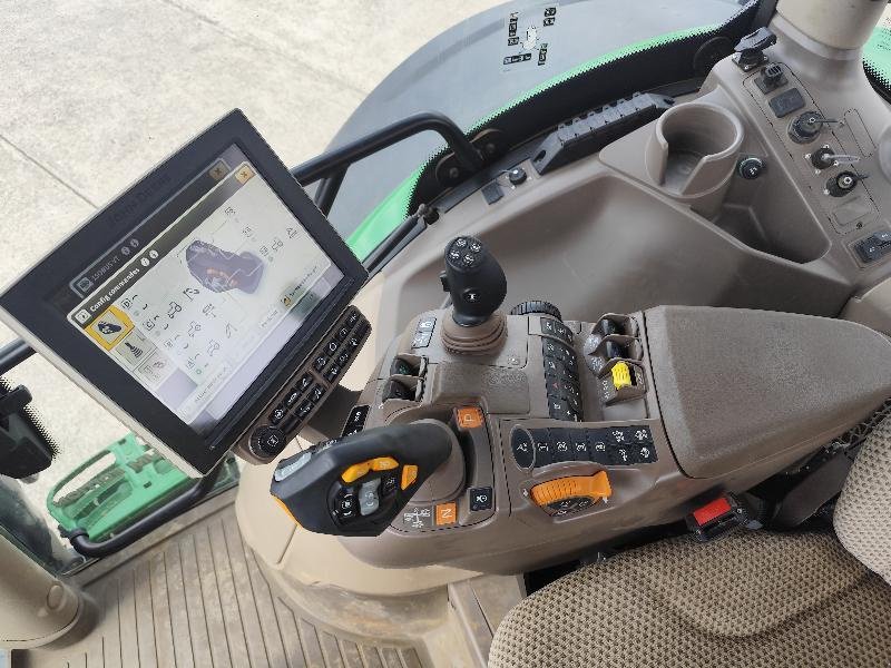 Traktor of the type John Deere 6195R, Gebrauchtmaschine in SAINT GENEST D'AMBIERE (Picture 10)