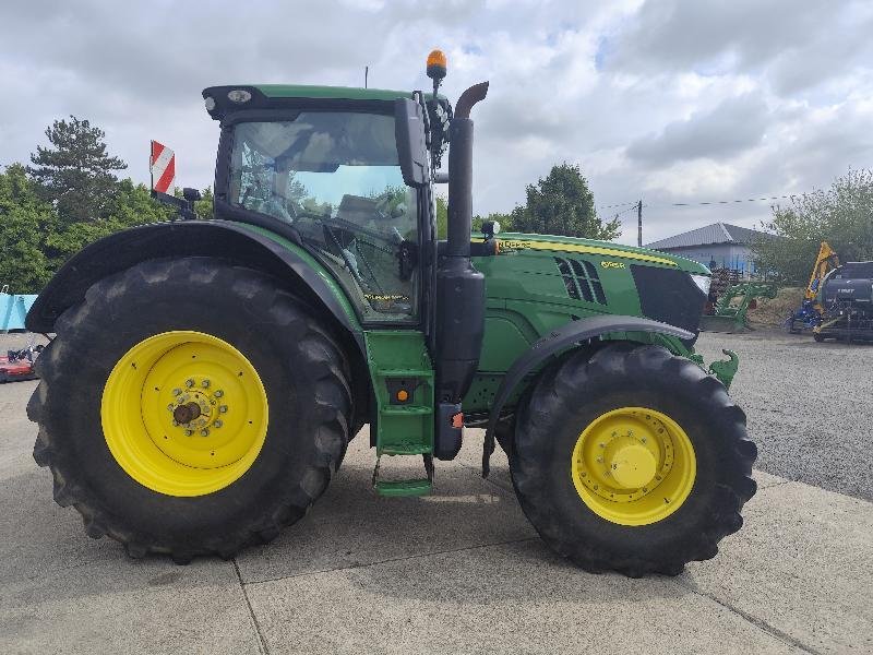 Traktor of the type John Deere 6195R, Gebrauchtmaschine in SAINT GENEST D'AMBIERE (Picture 3)