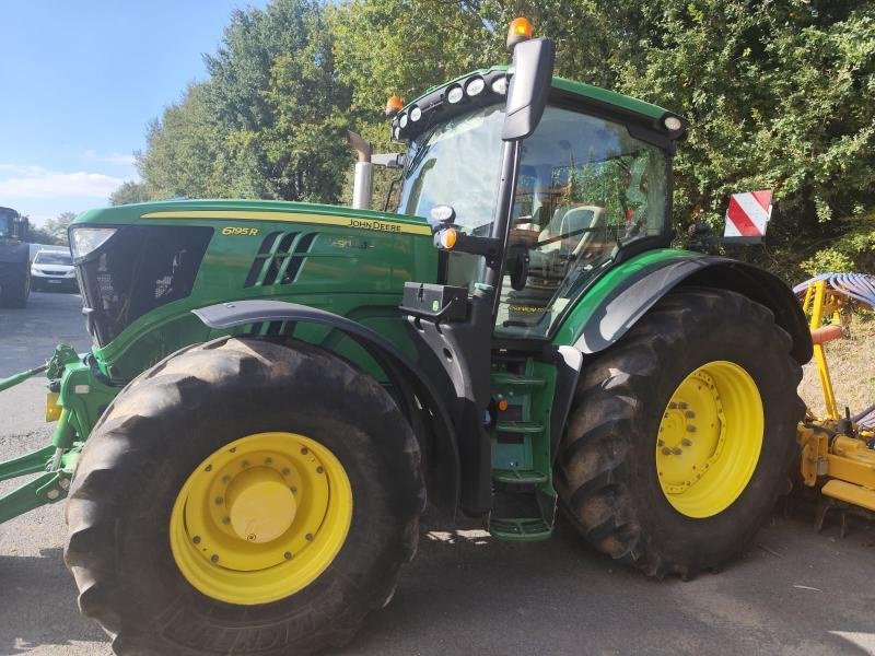 Traktor des Typs John Deere 6195R, Gebrauchtmaschine in SAINT GENEST D'AMBIERE (Bild 2)