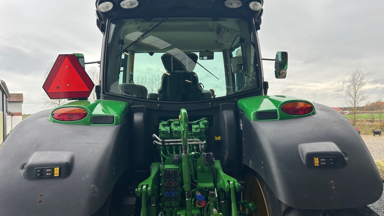 Traktor типа John Deere 6195R, Gebrauchtmaschine в Thorsø (Фотография 12)