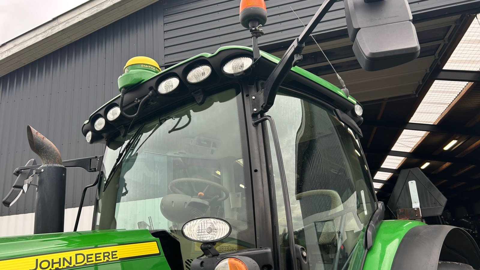 Traktor типа John Deere 6195R, Gebrauchtmaschine в Thorsø (Фотография 17)