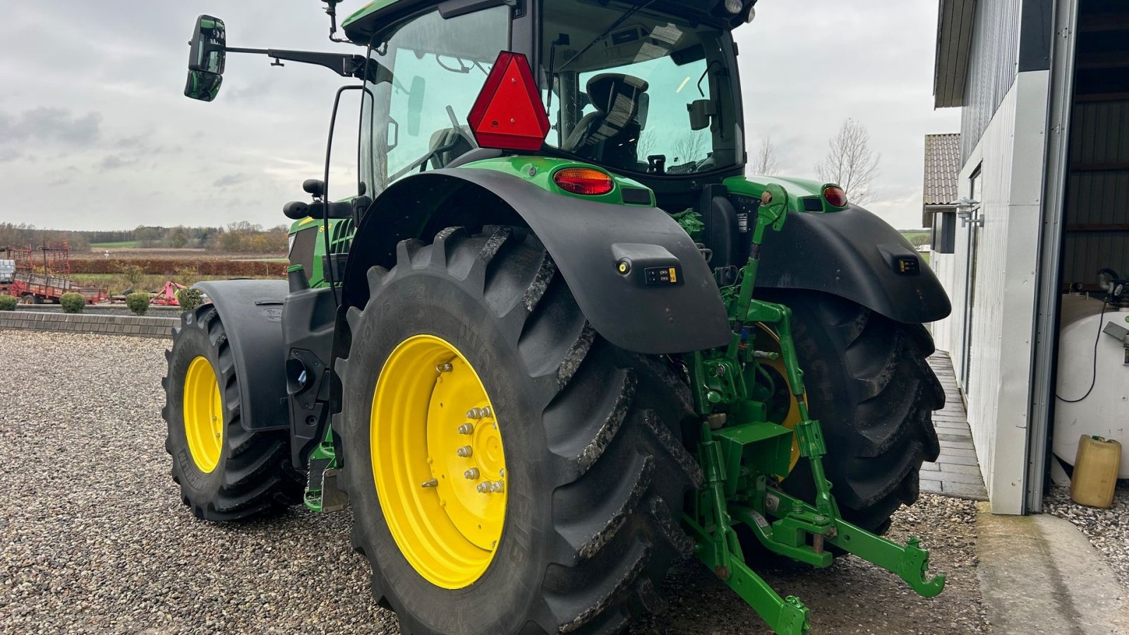 Traktor типа John Deere 6195R, Gebrauchtmaschine в Thorsø (Фотография 10)