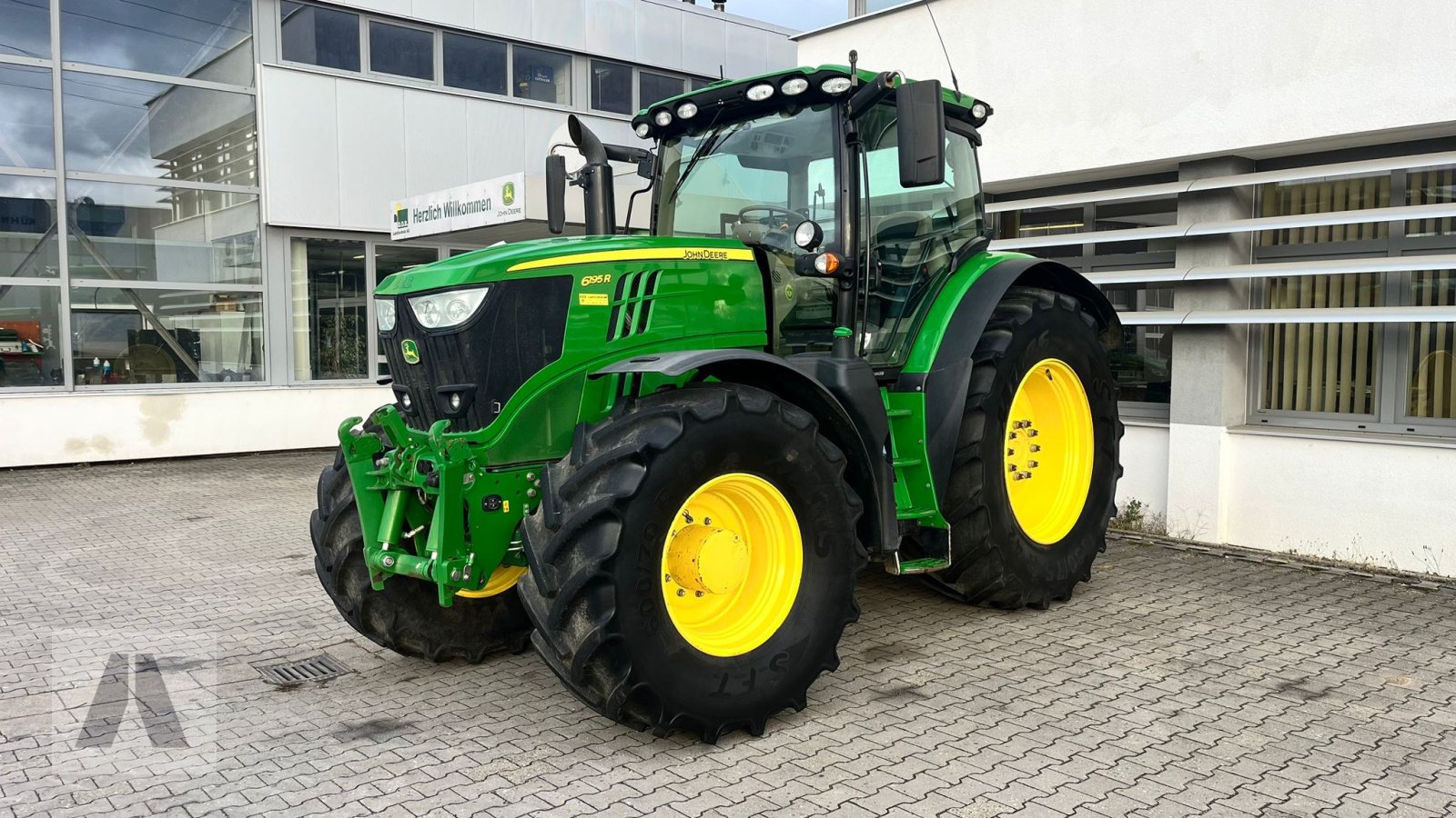 Traktor типа John Deere 6195R, Gebrauchtmaschine в Regensburg (Фотография 1)