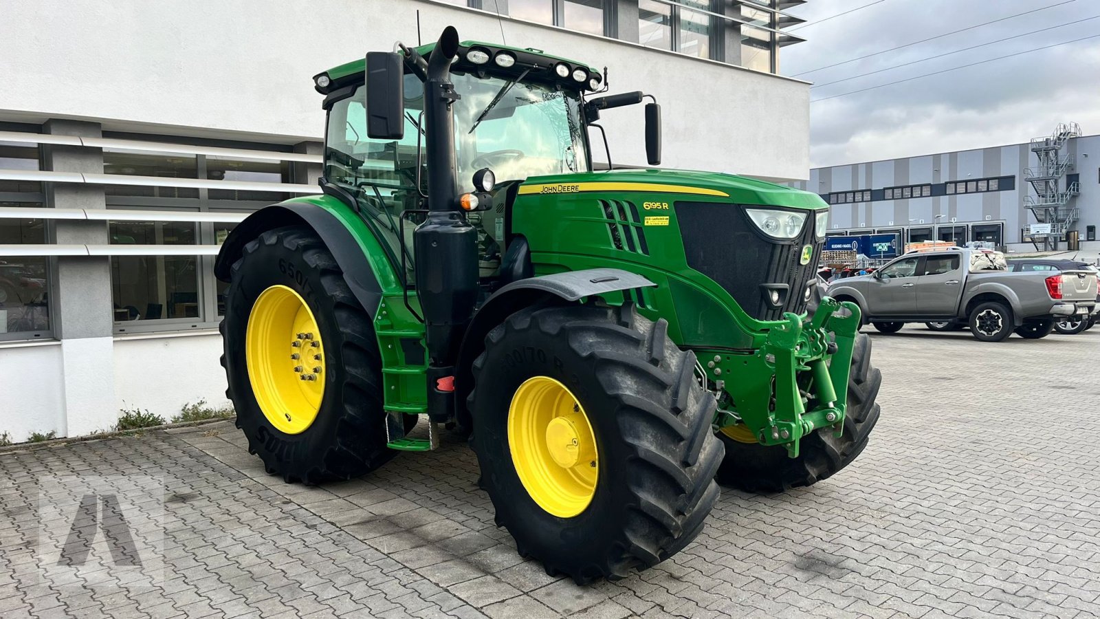 Traktor типа John Deere 6195R, Gebrauchtmaschine в Regensburg (Фотография 3)