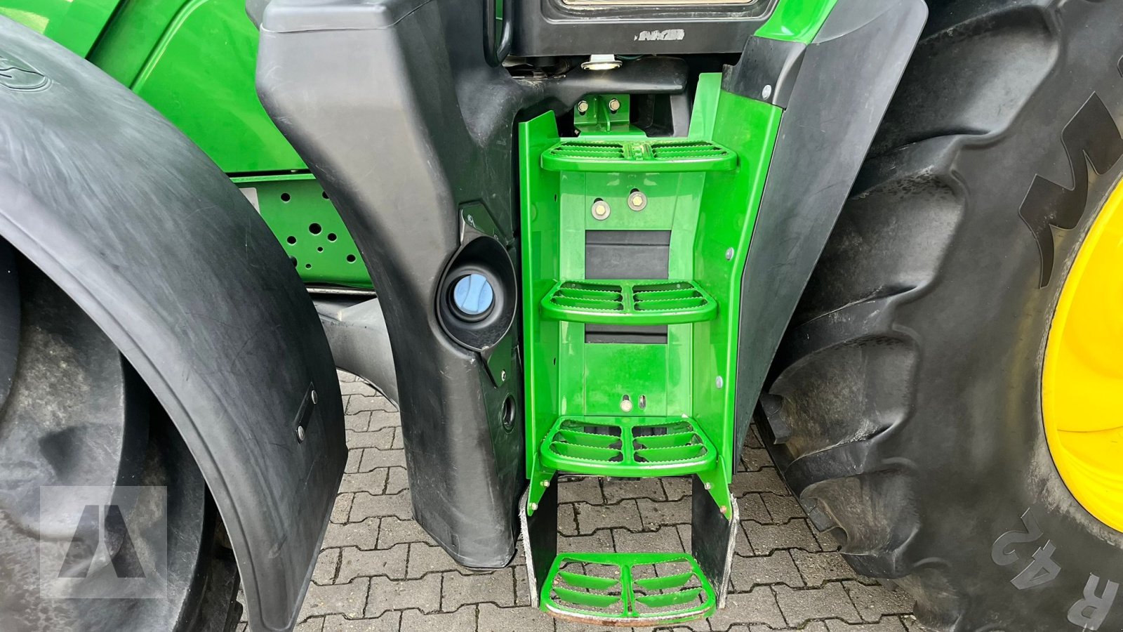 Traktor типа John Deere 6195R, Gebrauchtmaschine в Regensburg (Фотография 5)