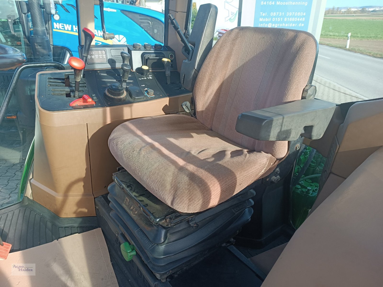 Traktor of the type John Deere 6200 Premium, Gebrauchtmaschine in Moosthenning (Picture 5)