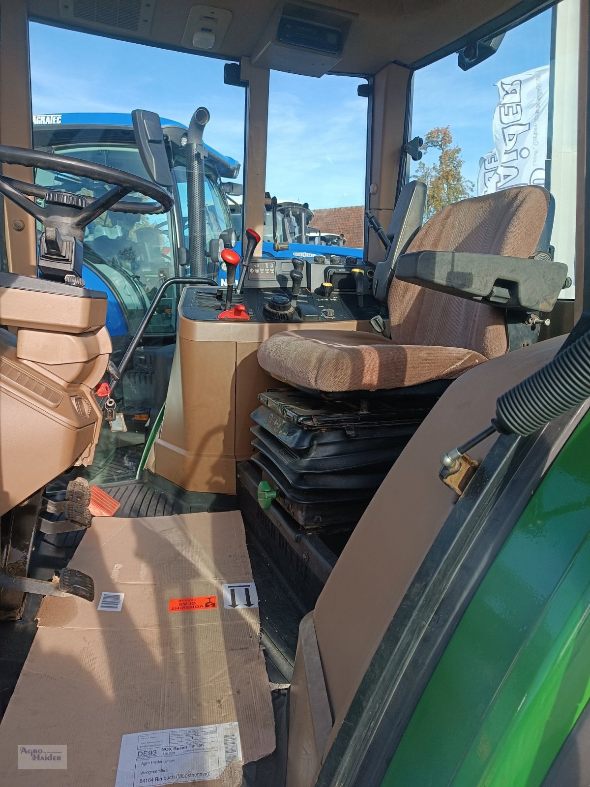 Traktor of the type John Deere 6200 Premium, Gebrauchtmaschine in Moosthenning (Picture 11)