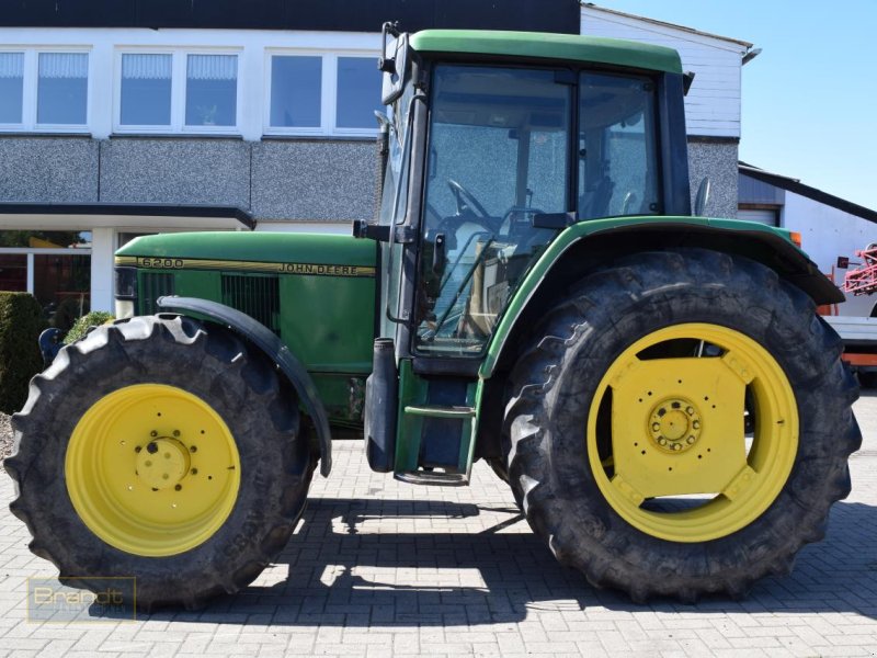 Traktor tipa John Deere 6200, Gebrauchtmaschine u Oyten