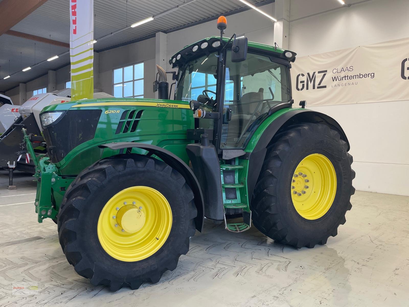 Traktor du type John Deere 6210 R, Gebrauchtmaschine en Langenau (Photo 5)