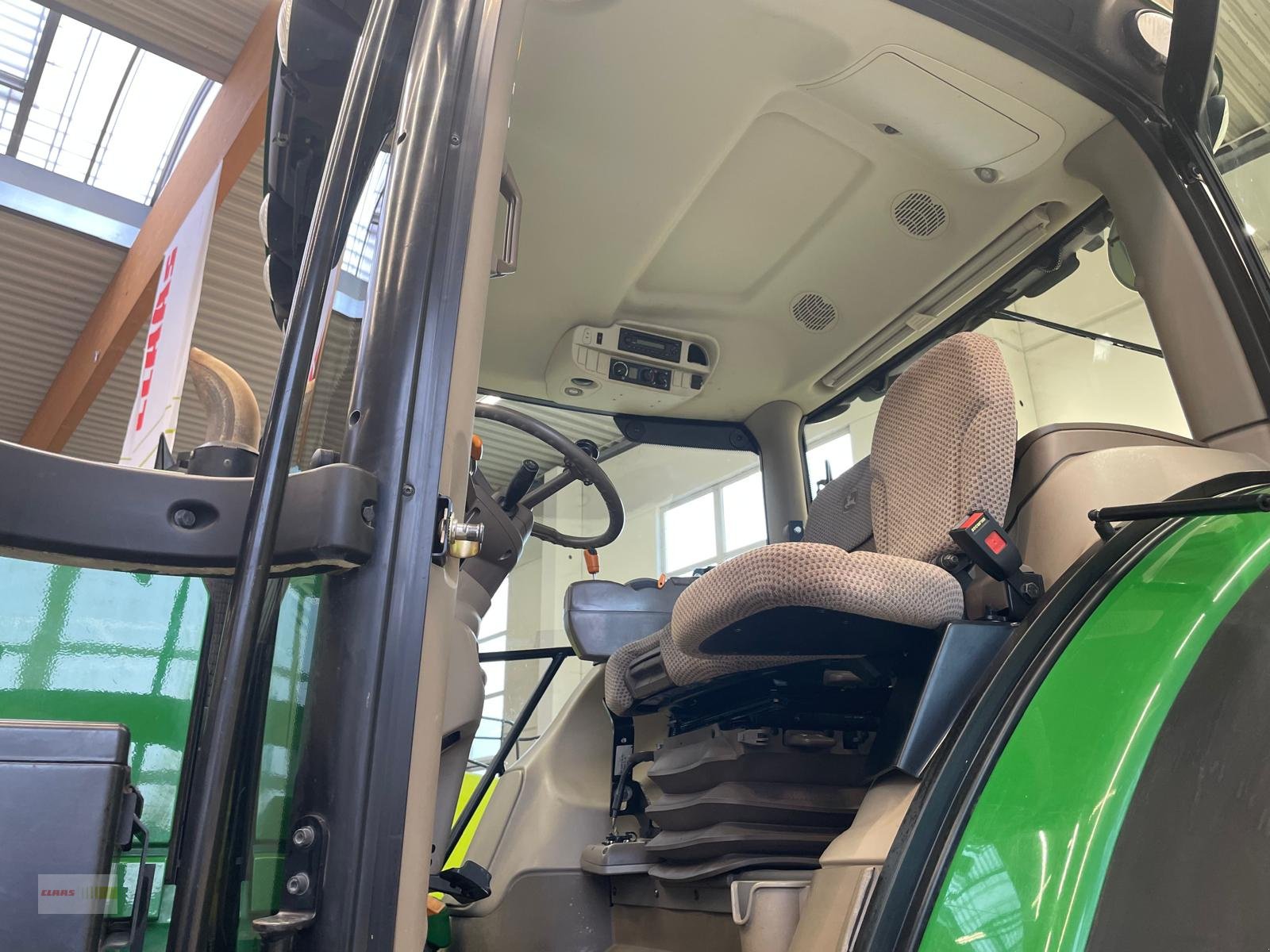 Traktor du type John Deere 6210 R, Gebrauchtmaschine en Langenau (Photo 7)