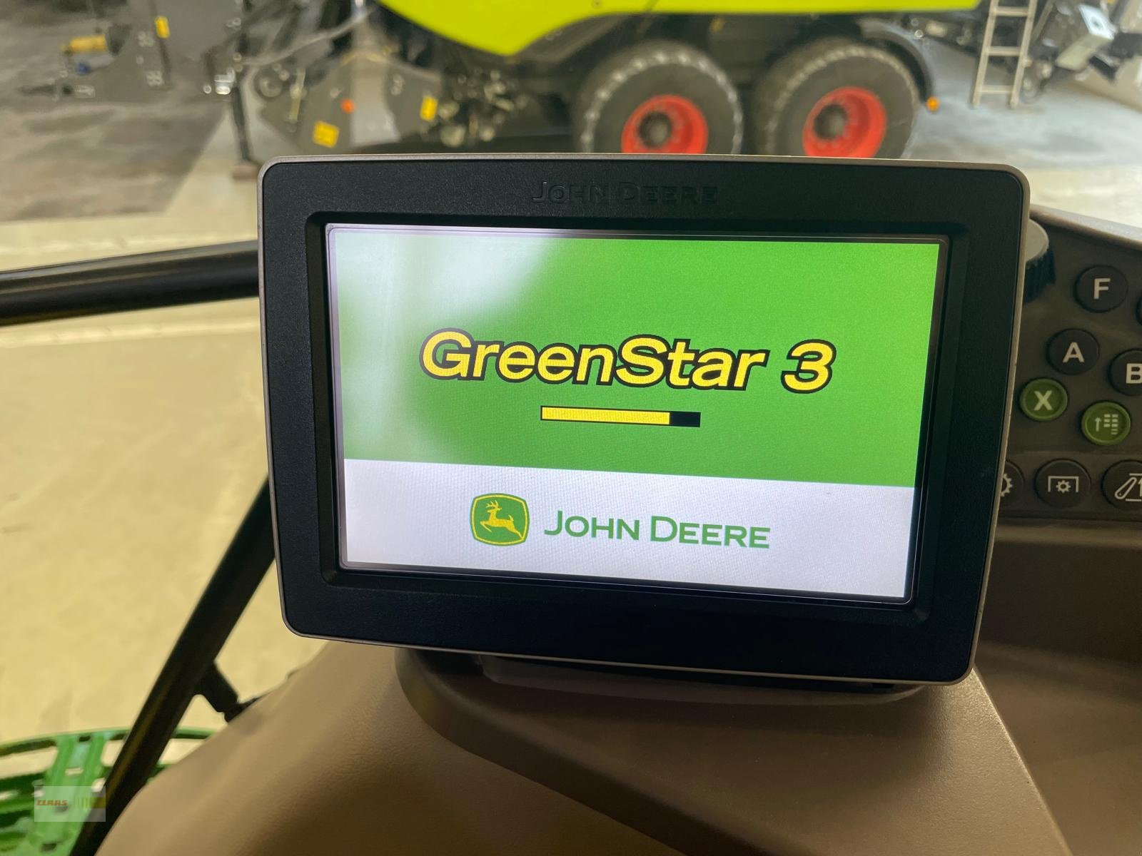 Traktor du type John Deere 6210 R, Gebrauchtmaschine en Langenau (Photo 16)