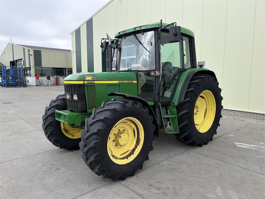 Traktor от тип John Deere 6210, Gebrauchtmaschine в Bant (Снимка 1)