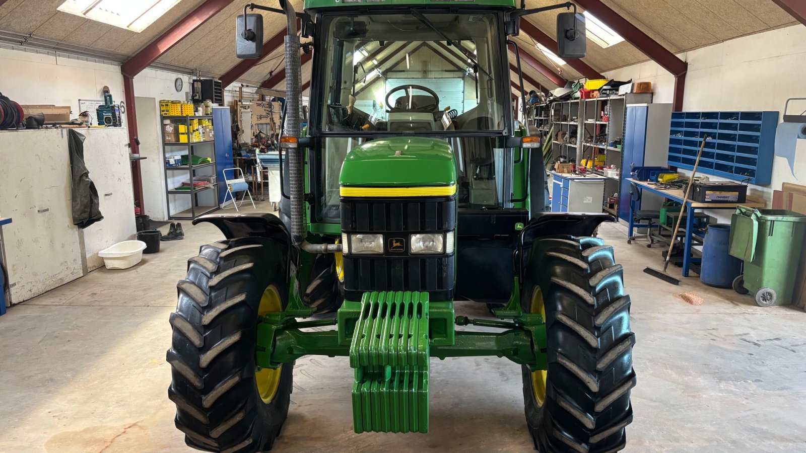 Traktor от тип John Deere 6210, Gebrauchtmaschine в Thorsø (Снимка 10)