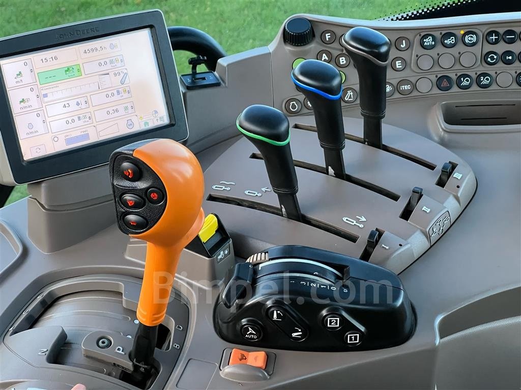 Traktor of the type John Deere 6210R AutoQ & Autotrac, Gebrauchtmaschine in Tønder (Picture 9)