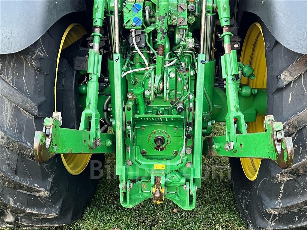 Traktor of the type John Deere 6210R AutoQ & Autotrac, Gebrauchtmaschine in Tønder (Picture 5)