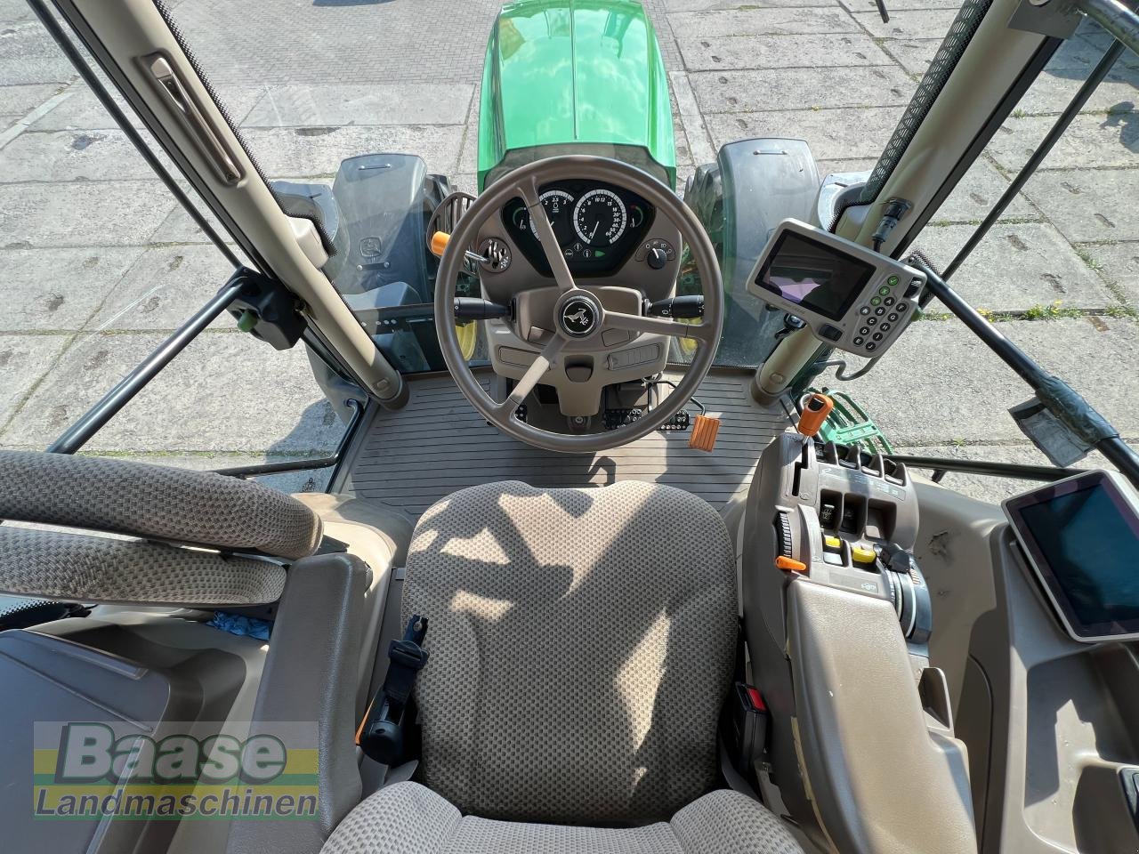 Traktor typu John Deere 6210R Frontzapfwelle, Gebrauchtmaschine v Holthof (Obrázek 11)