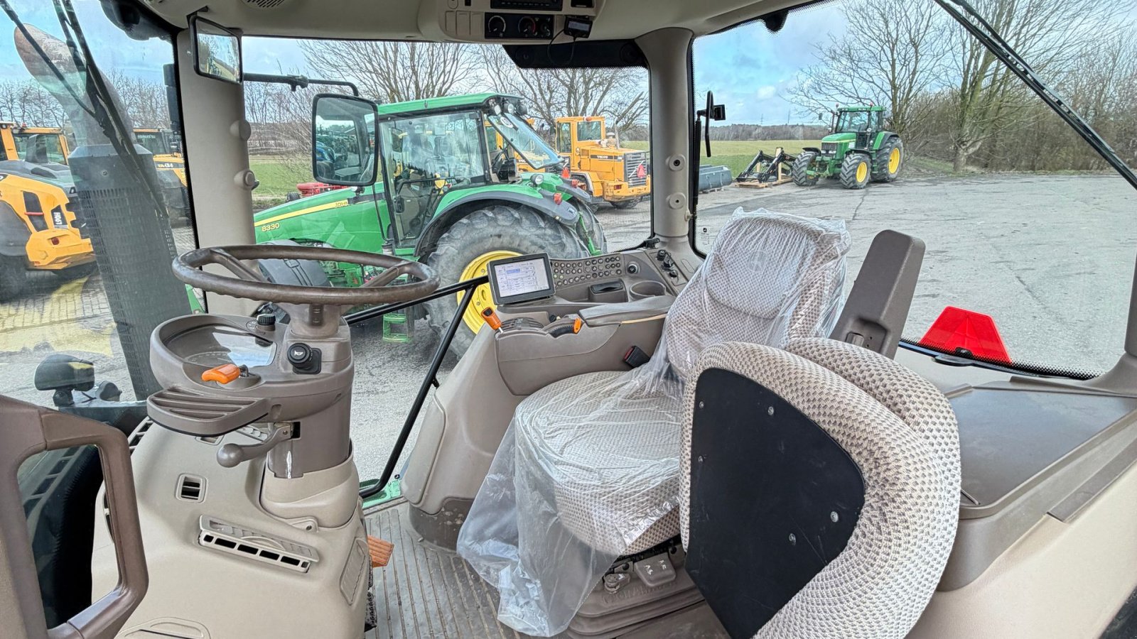 Traktor tipa John Deere 6210R KUN 3900 TIMER!, Gebrauchtmaschine u Nørager (Slika 17)