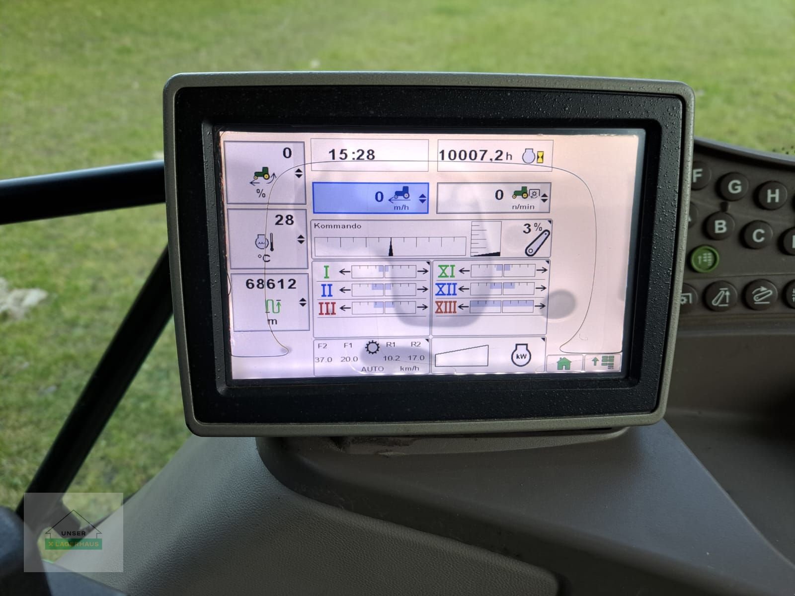 Traktor типа John Deere 6210R, Gebrauchtmaschine в Schlitters (Фотография 8)