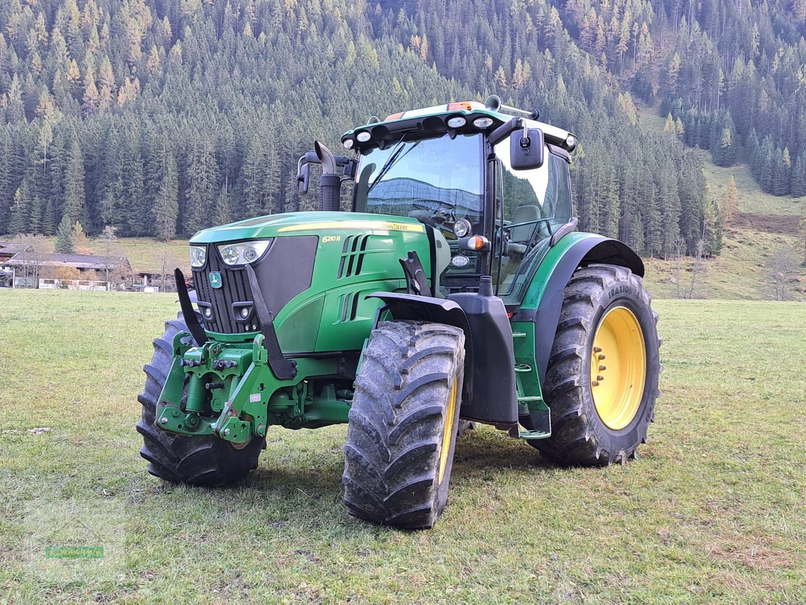 Traktor типа John Deere 6210R, Gebrauchtmaschine в Schlitters (Фотография 2)