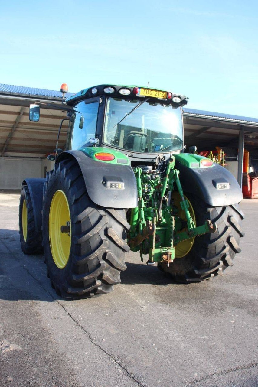 Traktor Türe ait John Deere 6210R, Gebrauchtmaschine içinde Antwerpen (resim 5)