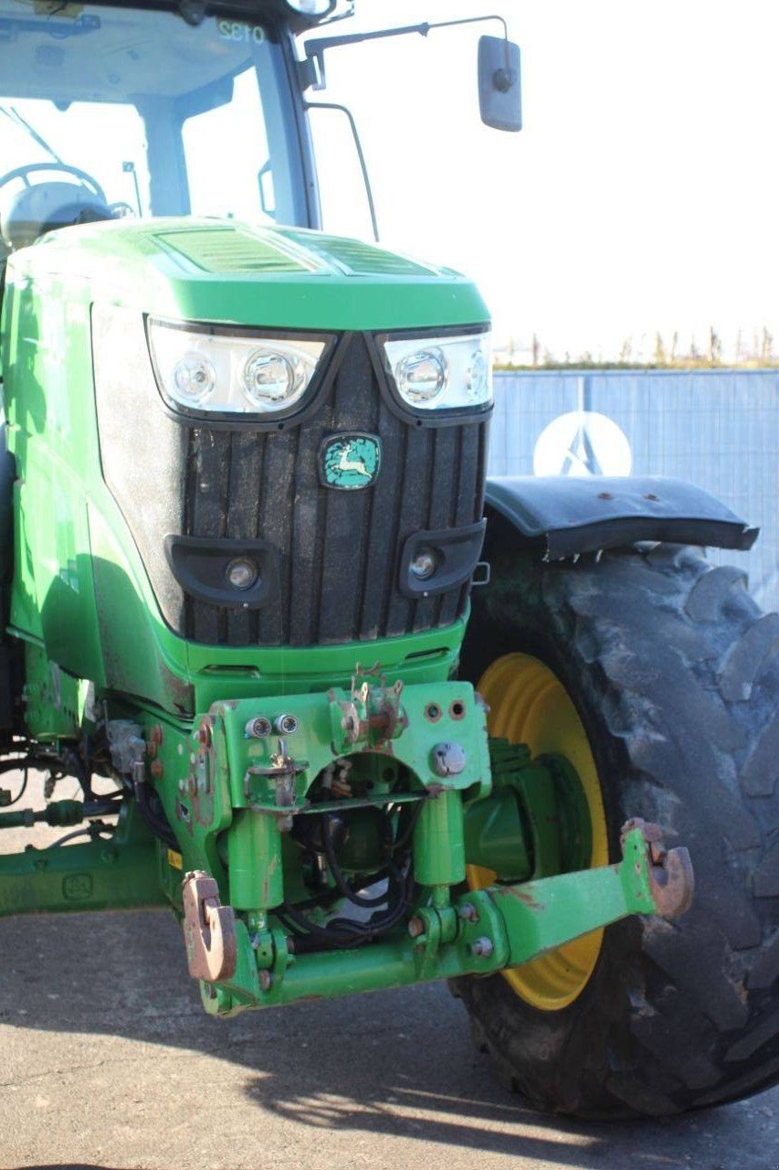 Traktor Türe ait John Deere 6210R, Gebrauchtmaschine içinde Antwerpen (resim 10)