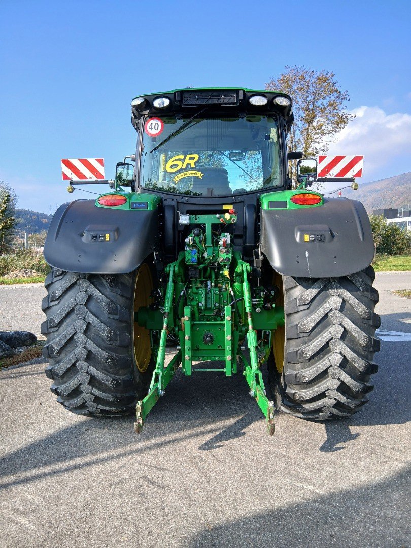 Traktor du type John Deere 6210R, Gebrauchtmaschine en Lengnau (Photo 4)