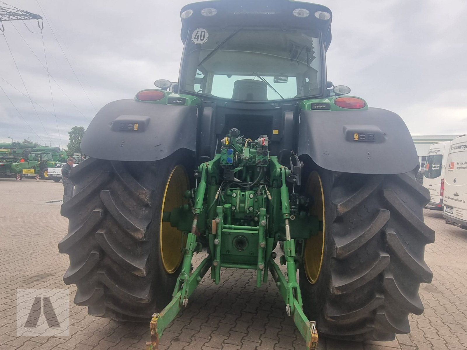Traktor типа John Deere 6210R, Gebrauchtmaschine в Regensburg (Фотография 8)