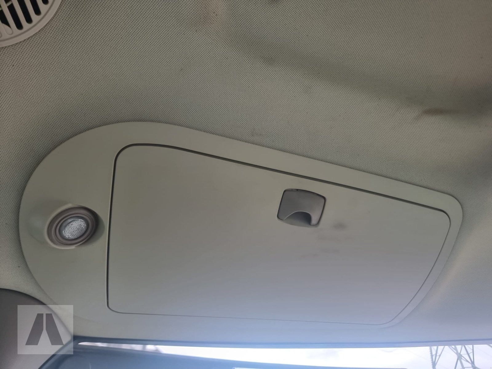 Traktor типа John Deere 6210R, Gebrauchtmaschine в Regensburg (Фотография 17)