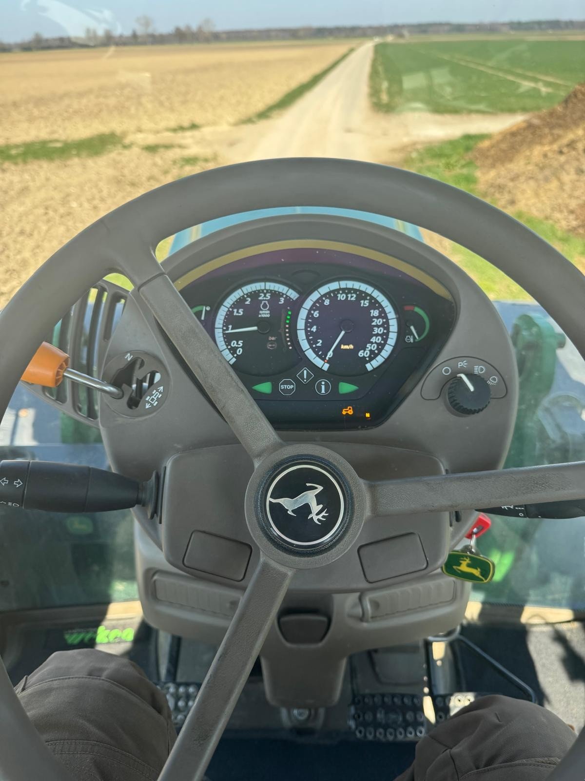 Traktor Türe ait John Deere 6210R, Gebrauchtmaschine içinde Aislingen (resim 10)