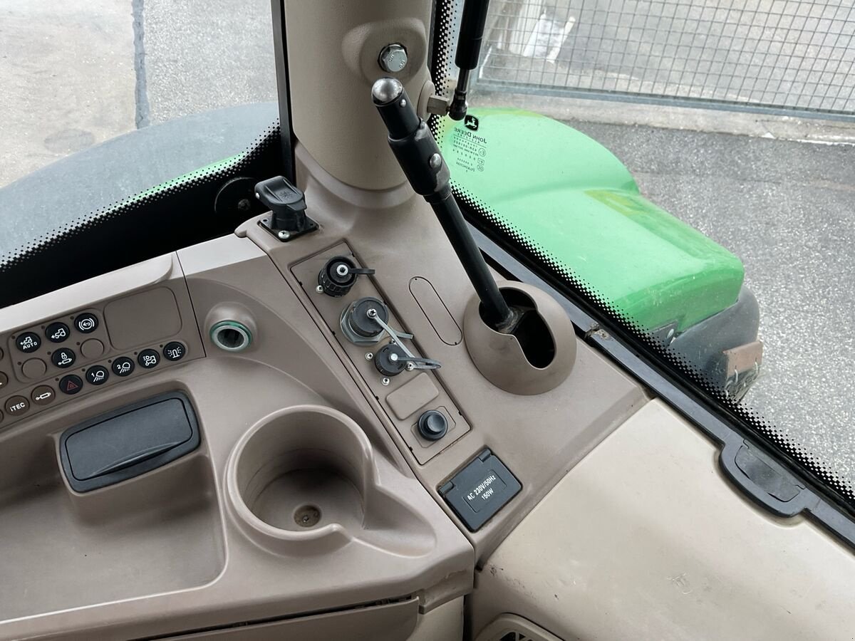 Traktor of the type John Deere 6210R, Gebrauchtmaschine in Zwettl (Picture 24)