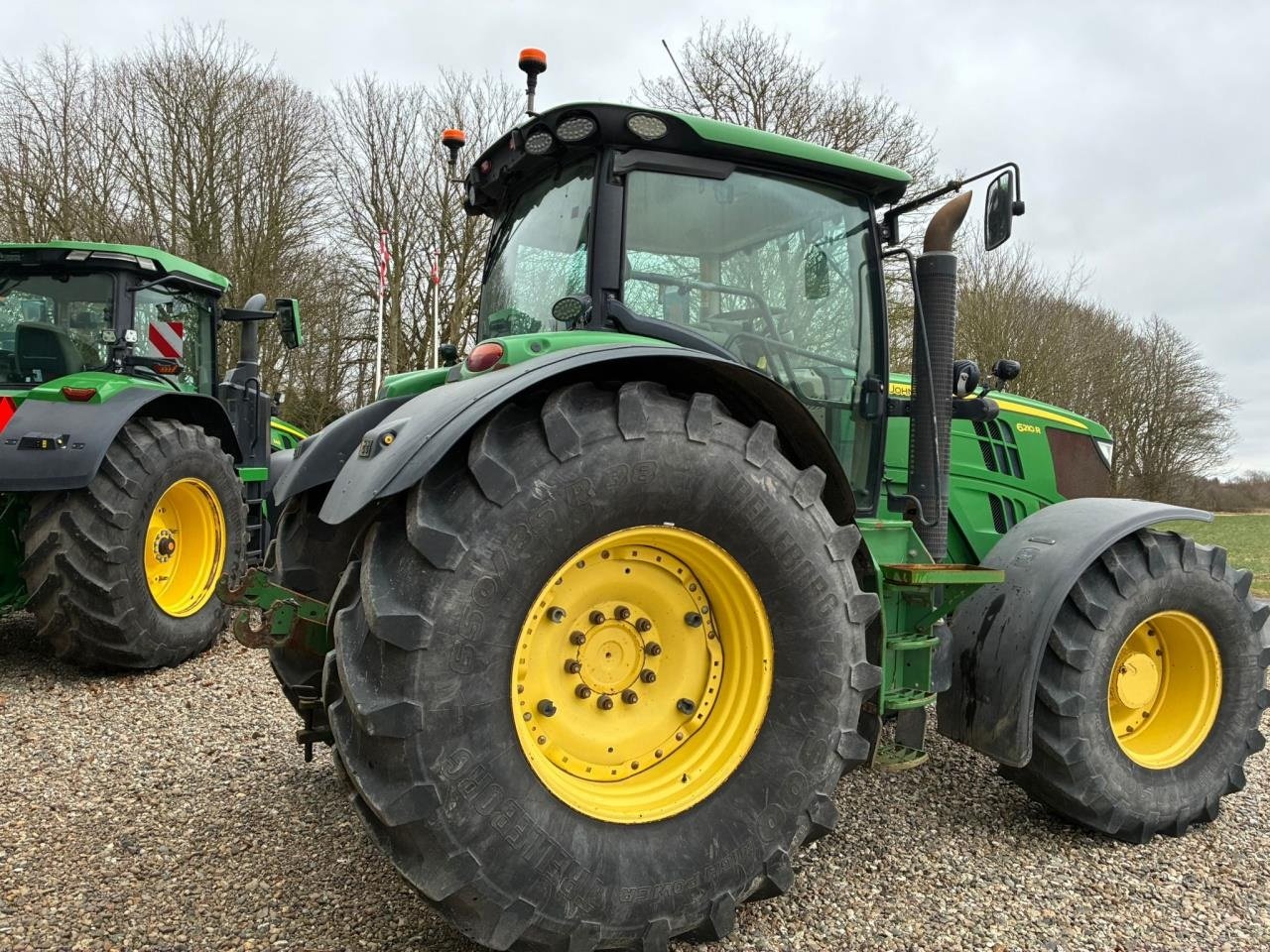 Traktor от тип John Deere 6210R, Gebrauchtmaschine в Videbæk (Снимка 10)