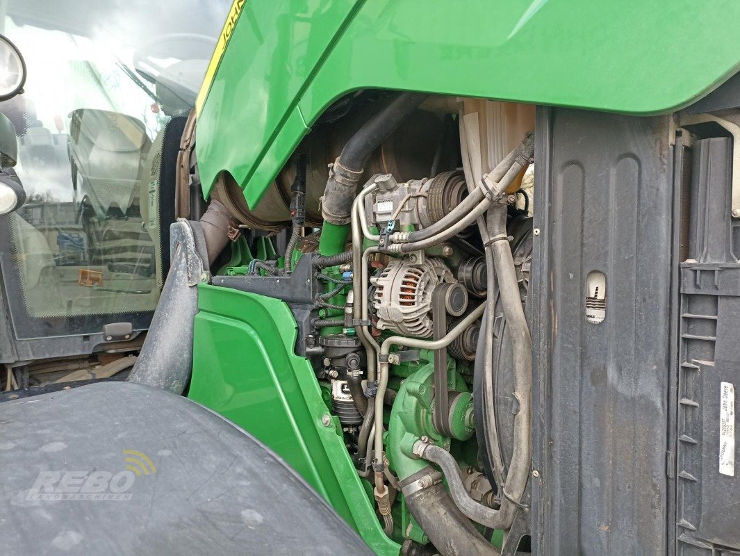 Traktor des Typs John Deere 6210R, Gebrauchtmaschine in Aurich (Bild 19)