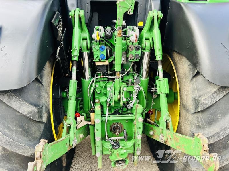 Traktor типа John Deere 6210R, Gebrauchtmaschine в Sülzetal OT Altenweddingen (Фотография 8)
